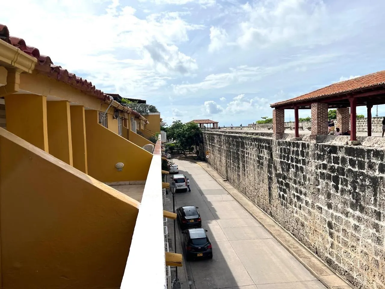 Bellos Aptos Dentro Del Centro Historico Cartagena 0*,  Colombia